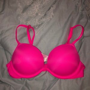 VS PINK Wear Everywhere Super Push Bra